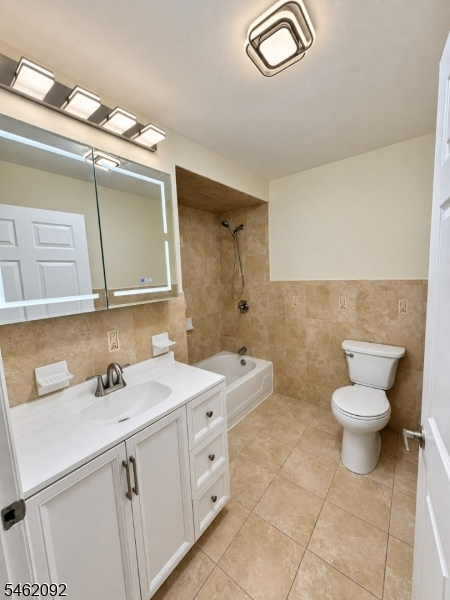 114 Washington Ave 9 Property Photo 9