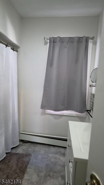 233 Pine St 1 Property Photo 5