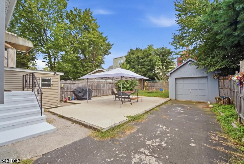 62 Wilson Pl Property Photo 32