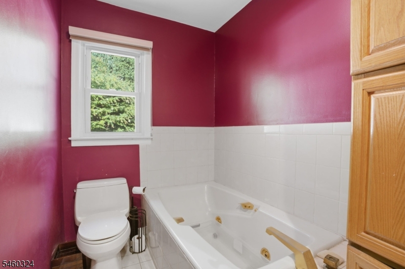 10 Rosemere Ave Property Photo 15