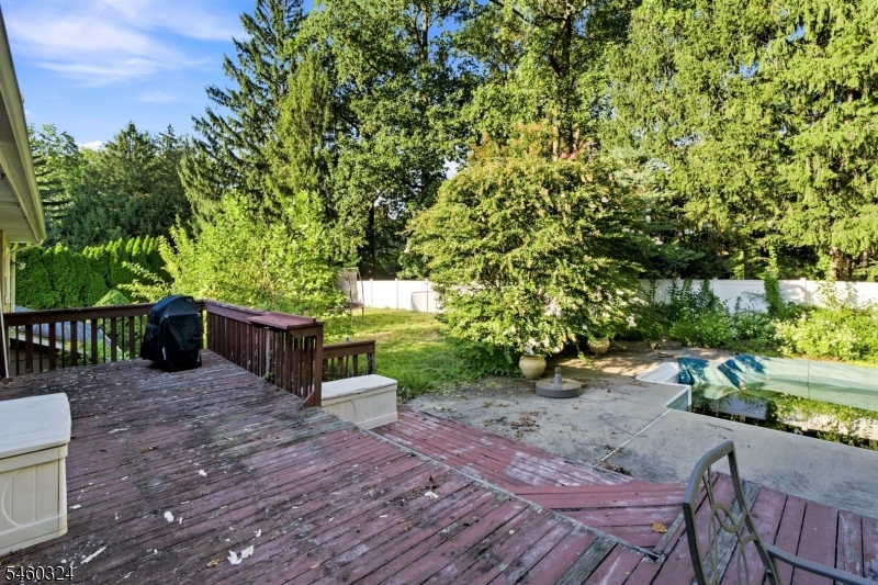 10 Rosemere Ave Property Photo 22