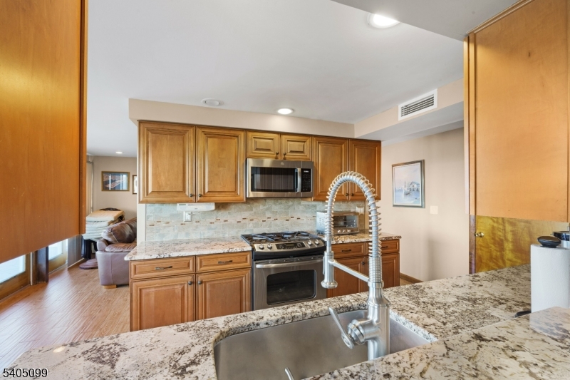 225 K Ct Property Photo 8
