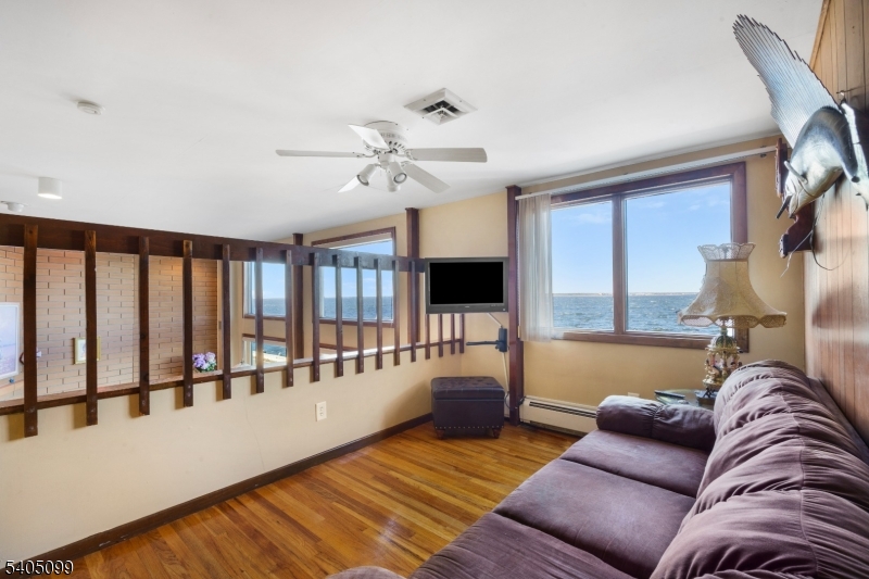 225 K Ct Property Photo 12