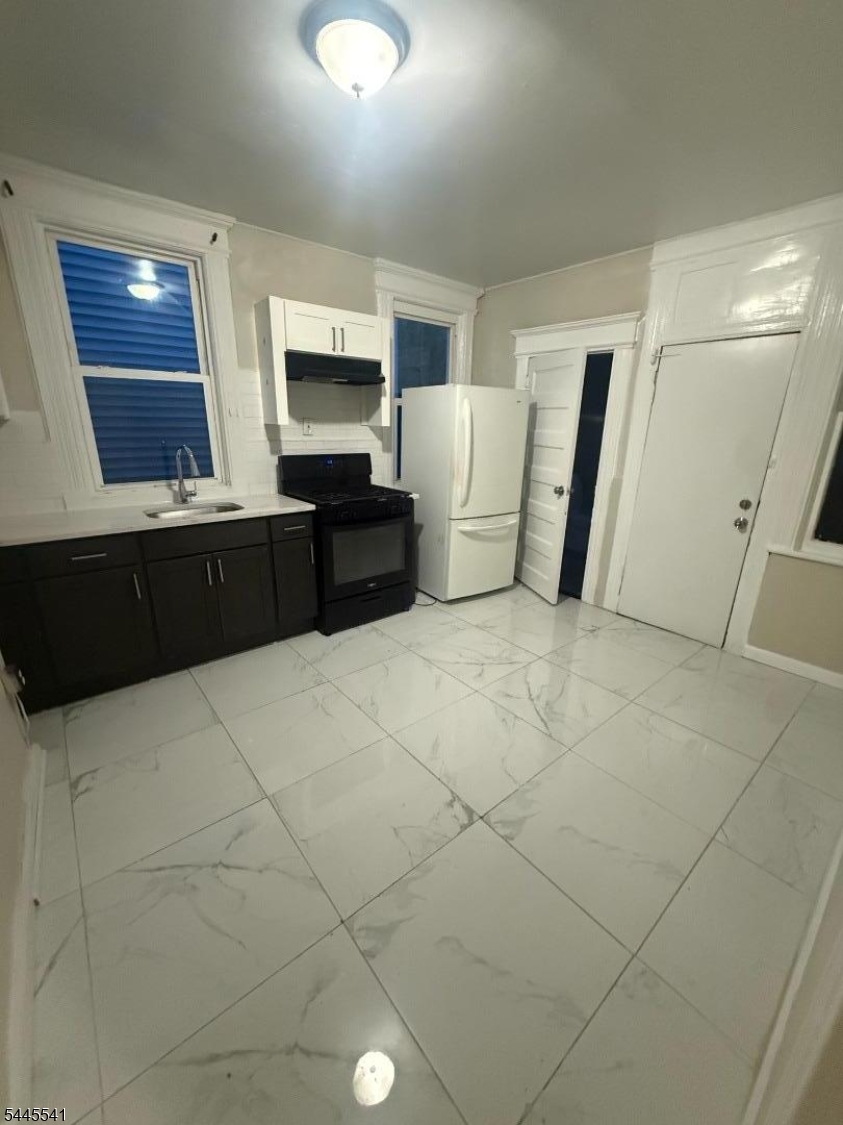 115 Seymour Ave 1 Property Photo 1