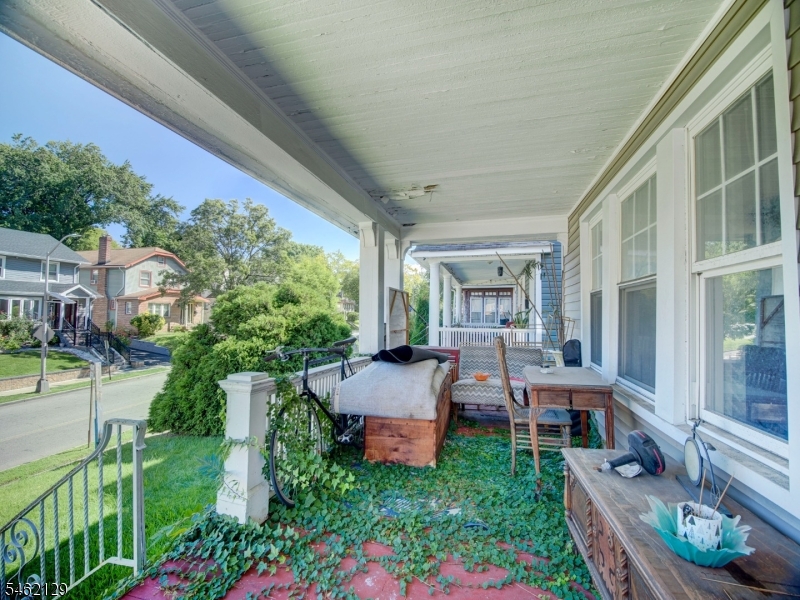 165 Dodd St Property Photo 2