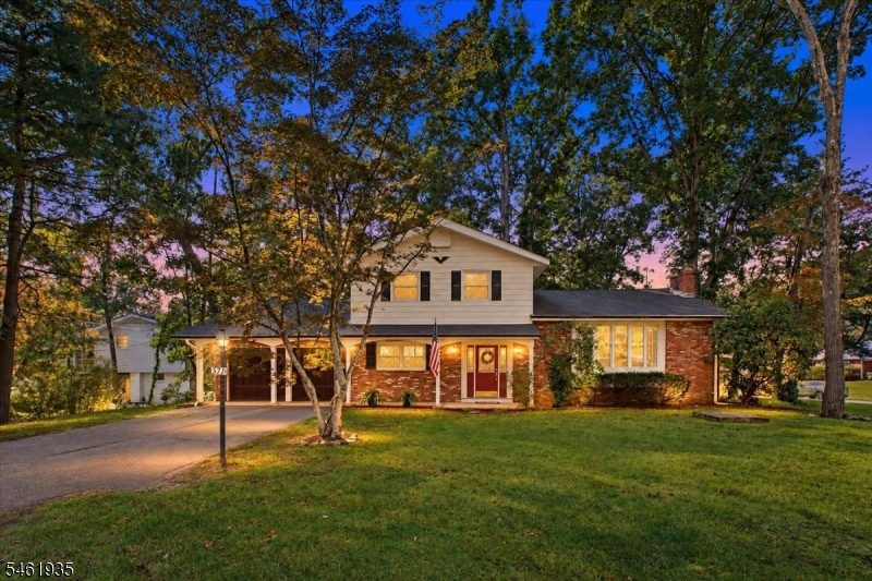 571 Green Pond Rd Property Photo 1