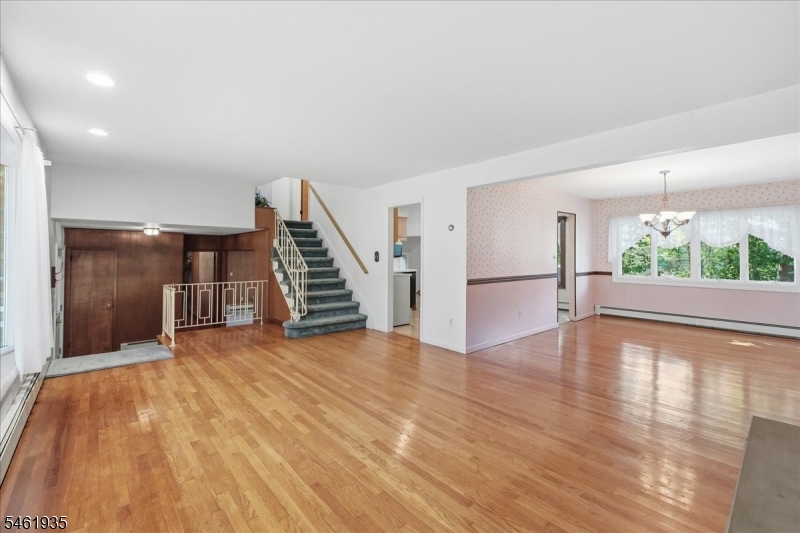 571 Green Pond Rd Property Photo 7