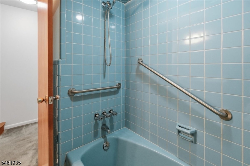 571 Green Pond Rd Property Photo 29
