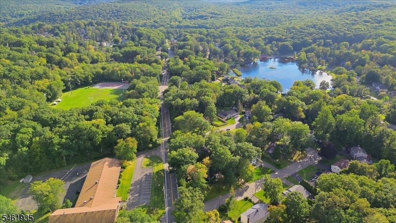 571 Green Pond Rd Property Photo 49