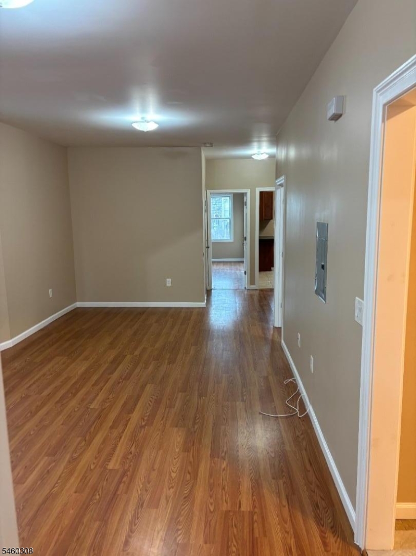 401 N Grove St Property Photo 12