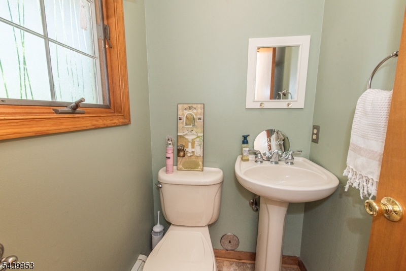 2 Baron Rd Property Photo 10