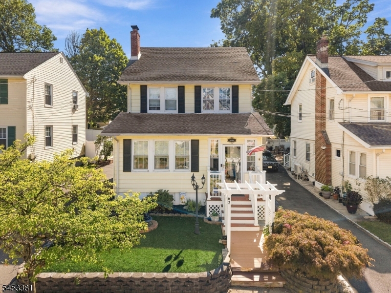 62 Kirk St Property Photo 1