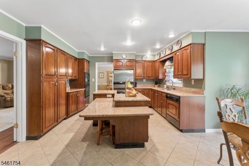 34 Hughes Rd Property Photo 17