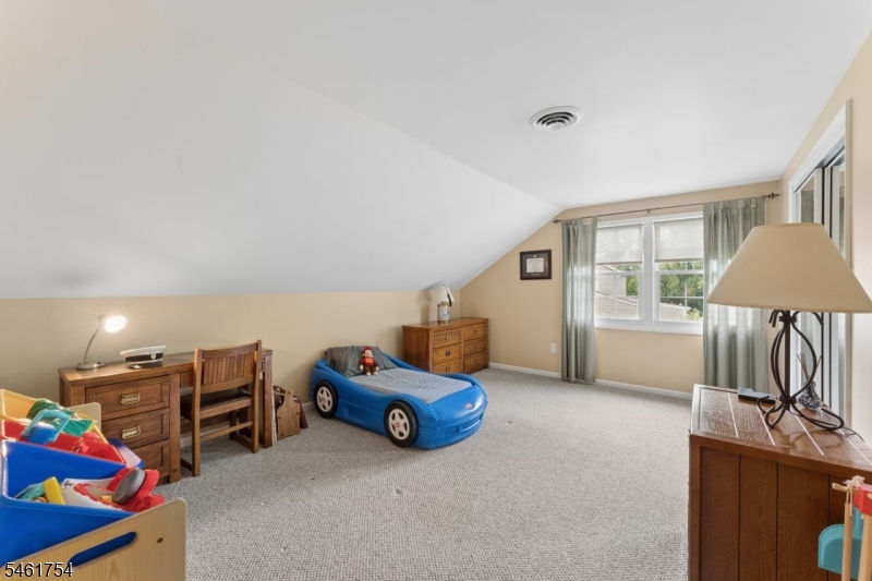 34 Hughes Rd Property Photo 27