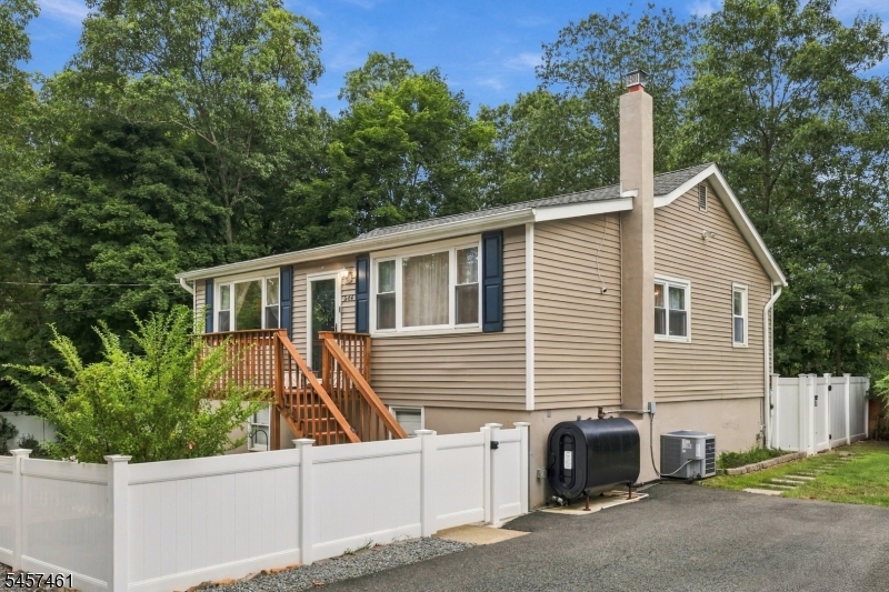544 Brooklyn Mountain Rd Property Photo 44