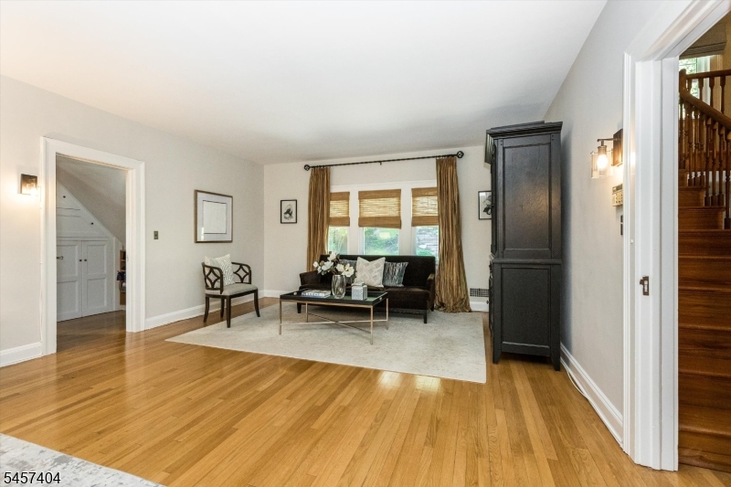 174 Highland Ave Property Photo 25