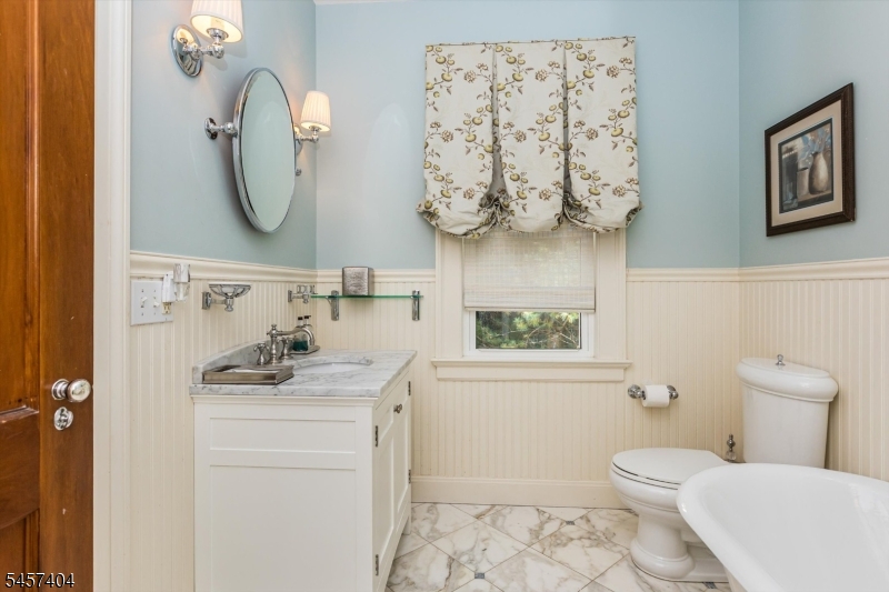 174 Highland Ave Property Photo 31