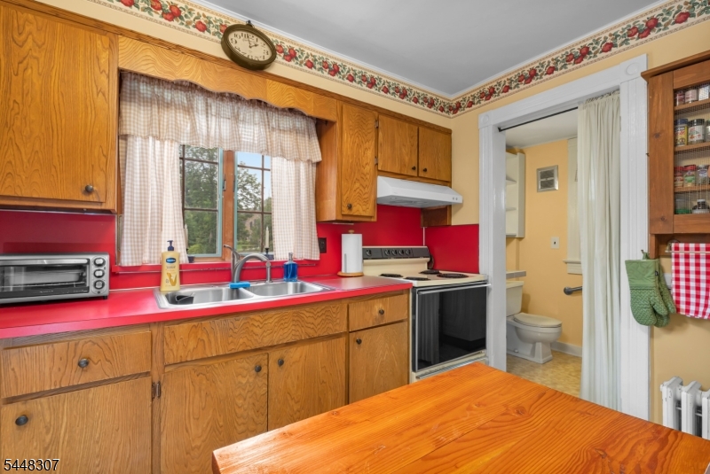 118 Claremont Rd Property Photo 15