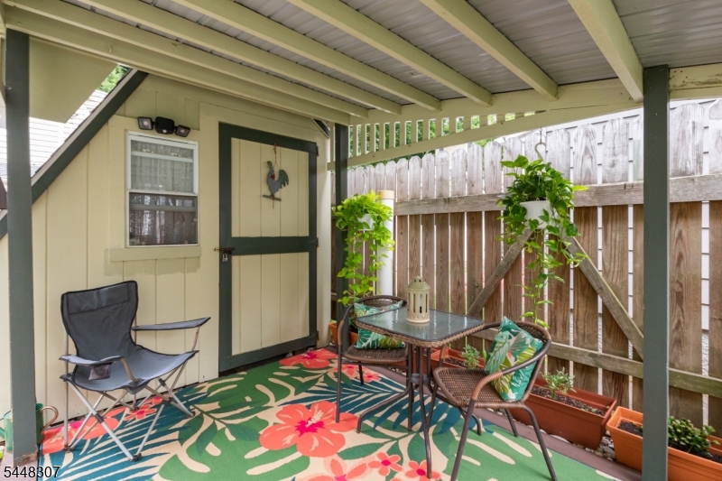 118 Claremont Rd Property Photo 25
