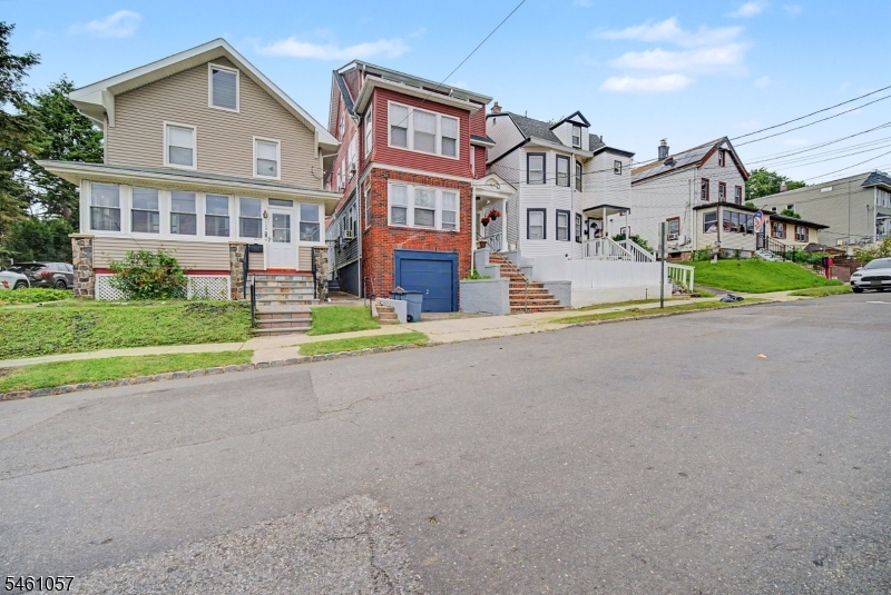 151 Watchung Ave 3 Property Photo 1