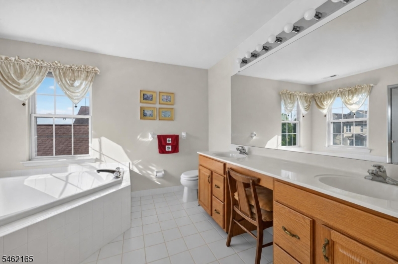 1005 Jefferson Drive Property Photo 17