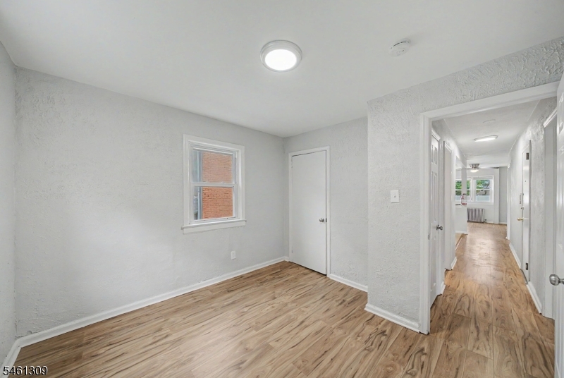 1019 Rivington St Property Photo 21