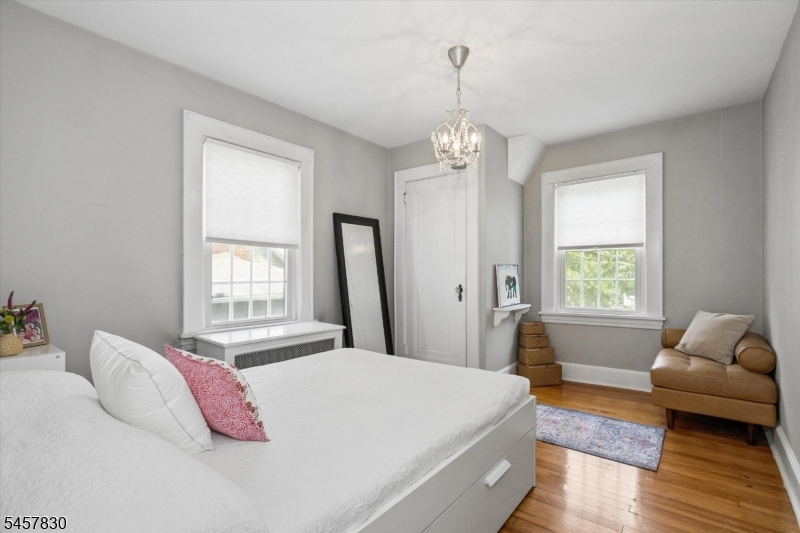 19 Fairview Ave Property Photo 30
