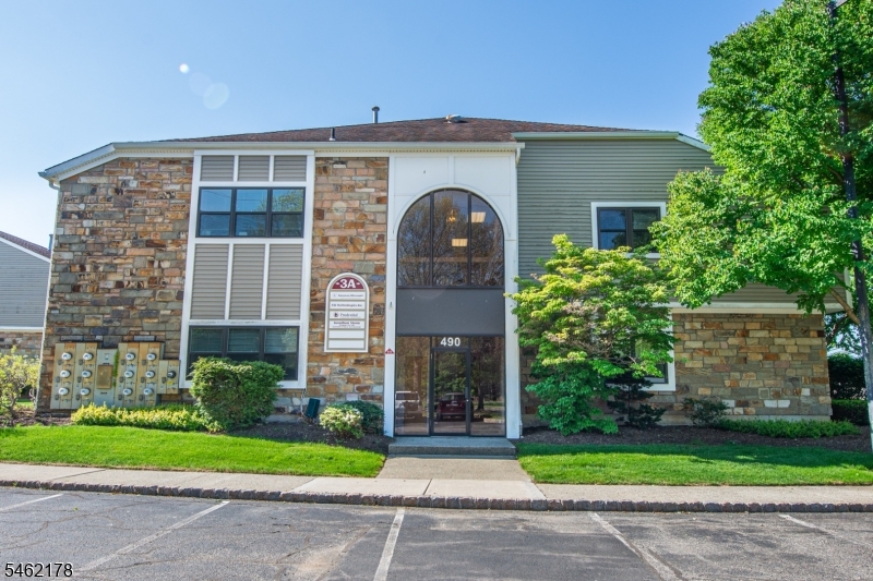 490 Schooleys Mountain Rd