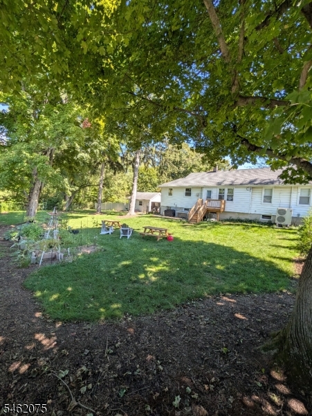 322 E Washington Ave Property Photo 32