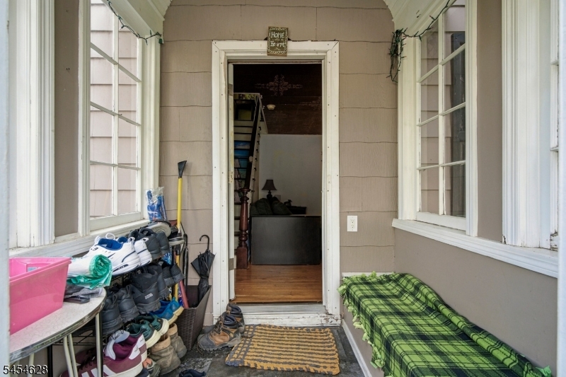 34 E Munson Ave Property Photo 4