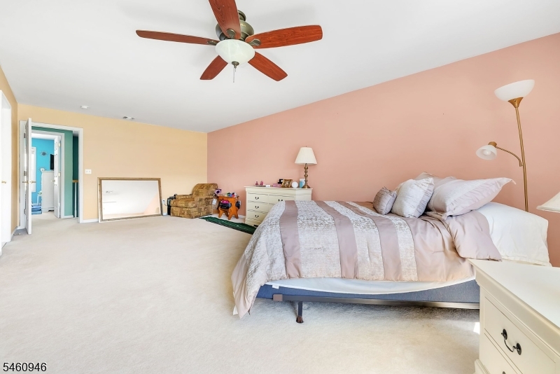 17 Beechmont Ter Property Photo 34