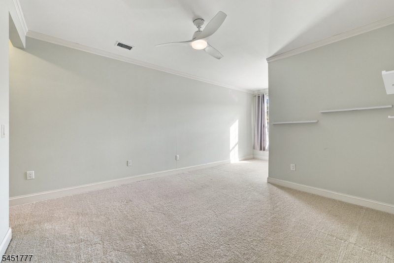 4315 Hoover Ln Property Photo 32