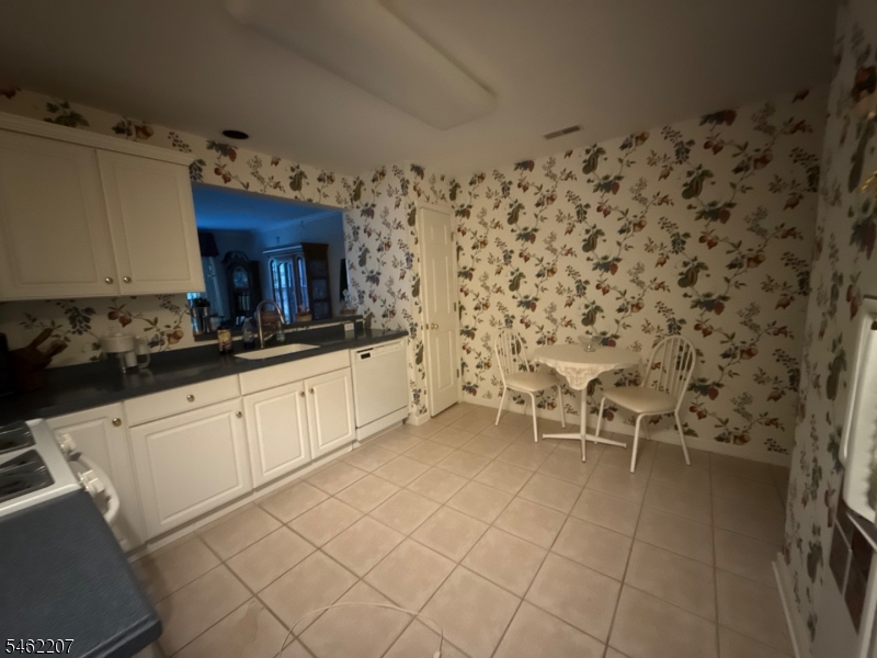 6 Eagles Nest Ln Property Photo 11
