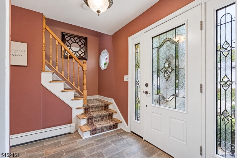 27 Strickland Ave Property Photo 2
