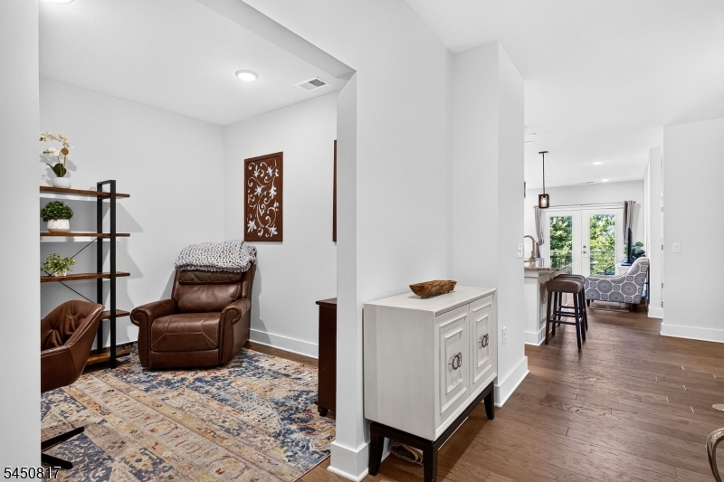 1 Vanderbilt Blvd 303 Property Photo 2