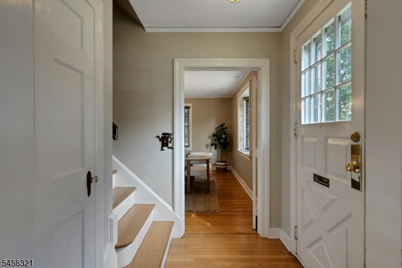 12 Hillside Ave Property Photo 4