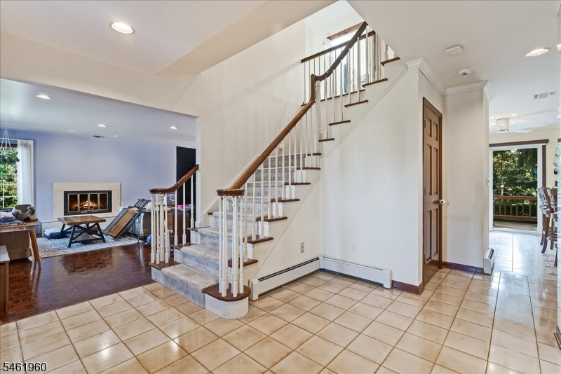 37 Jani Ct Property Photo 4