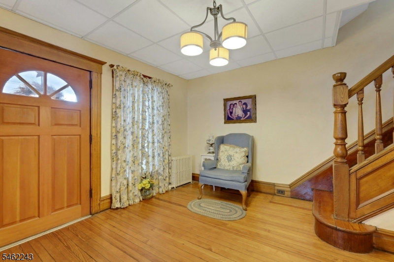 181 Linden Ave Property Photo 10