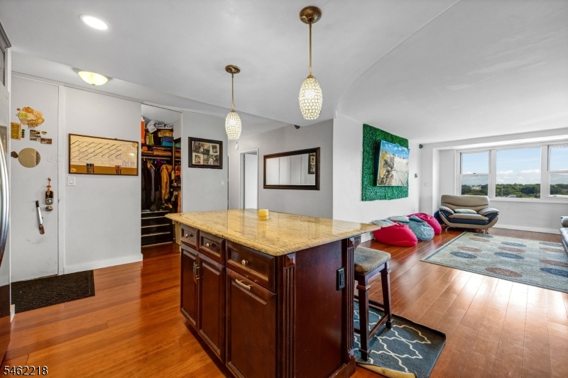555 North Ave 11e Property Photo 2