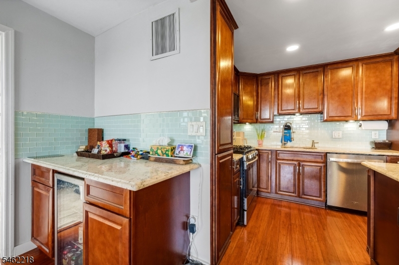 555 North Ave 11e Property Photo 4