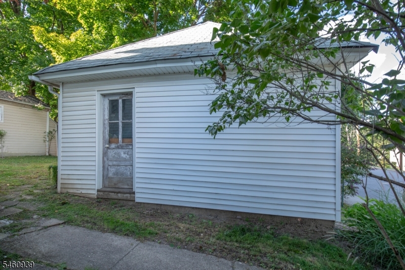 22 Vail Place Property Photo 9