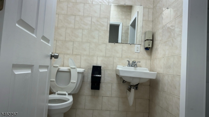 67 Main St Property Photo 6