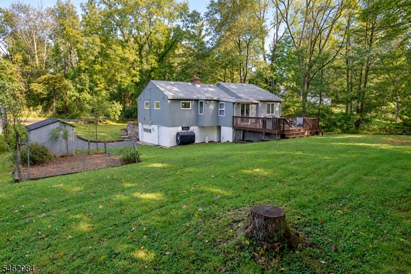916 Cedar Dr Property Photo 21