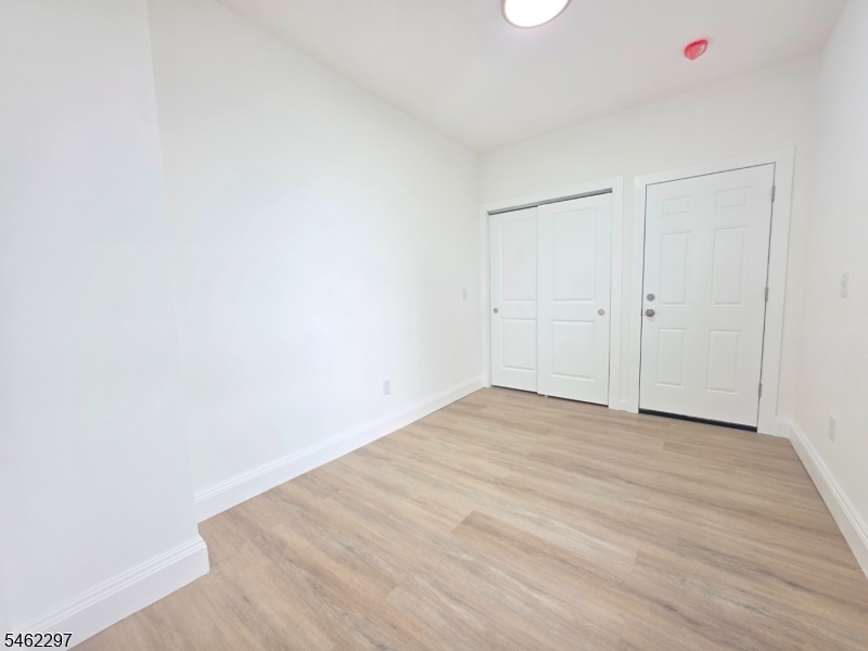 112 Arthur St Property Photo 11