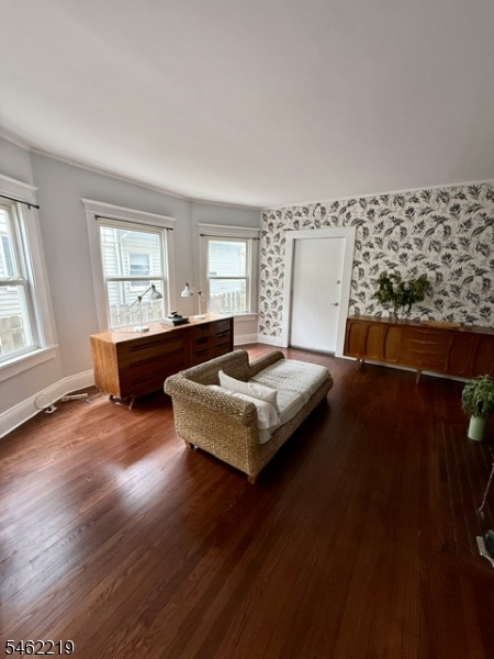 17 Oxford St Property Photo 5