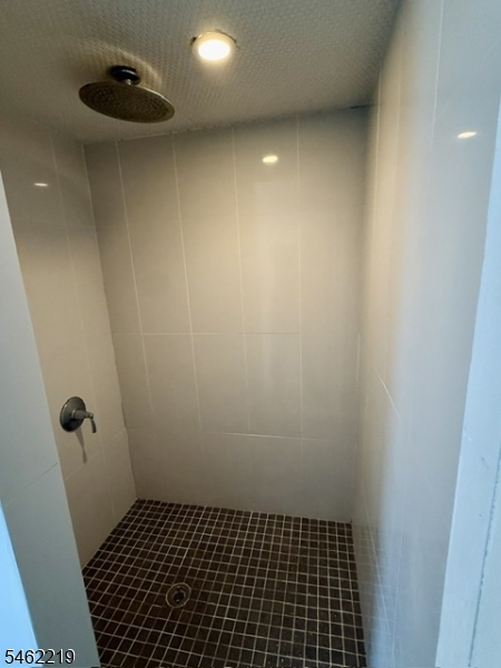 17 Oxford St Property Photo 28