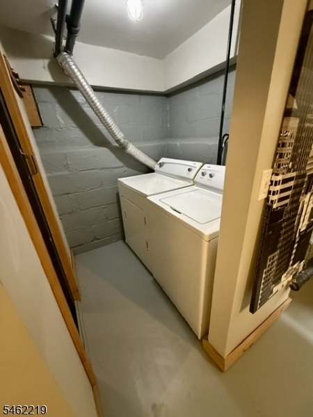 17 Oxford St Property Photo 30