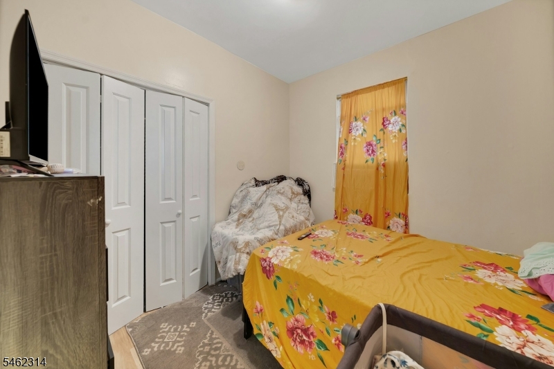 1013 Flora St Property Photo 6