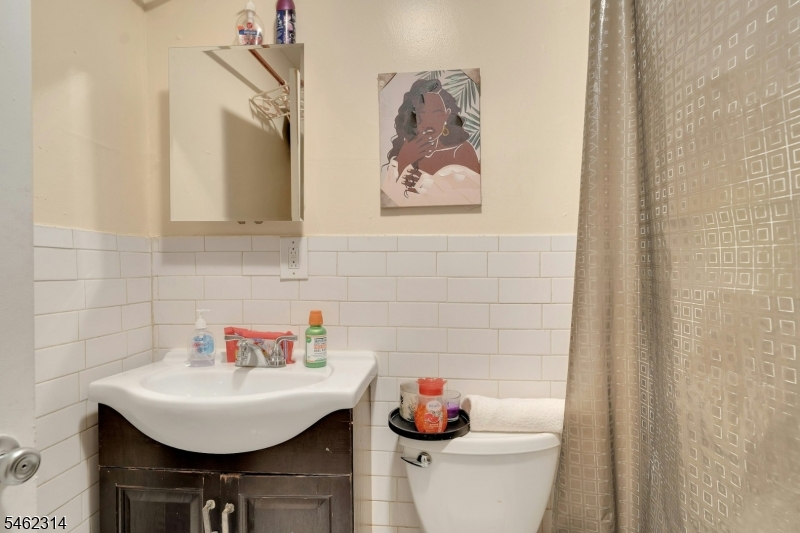 1013 Flora St Property Photo 8