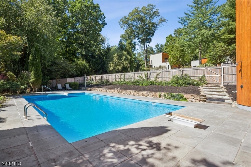 29 Stephens Mill Rd Property Photo 32
